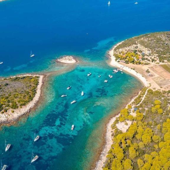Island Hopping Tour