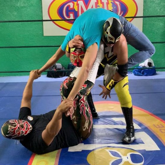 Mucha Lucha