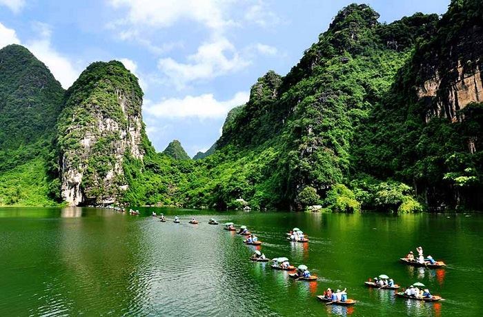 Ninh Binh Day Trip