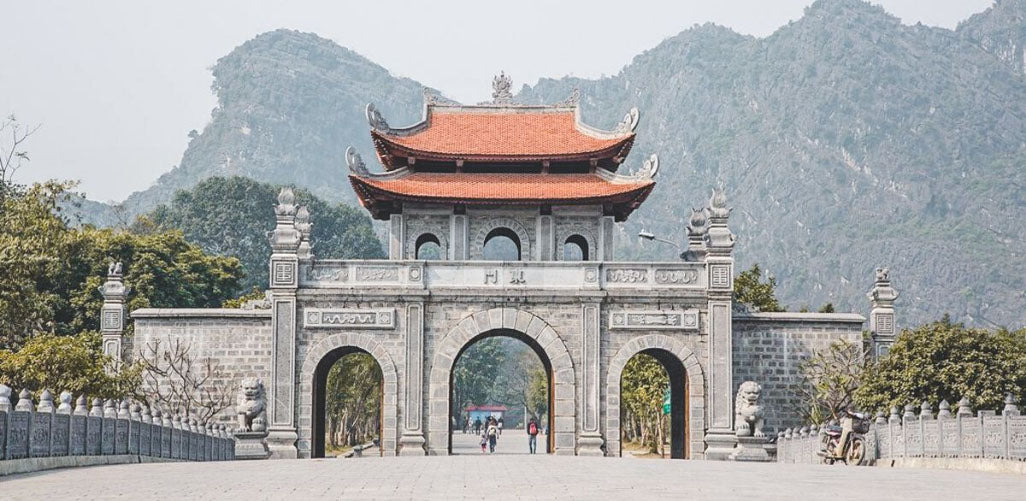 Ninh Binh Day Trip