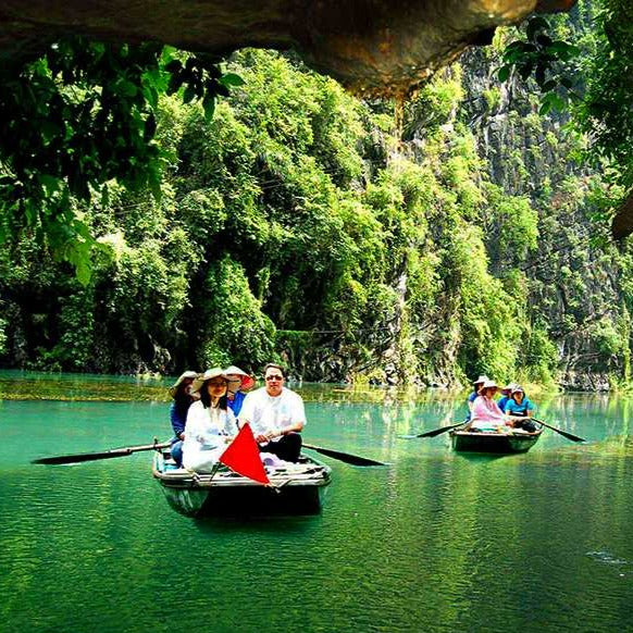 Ninh Binh Day Trip